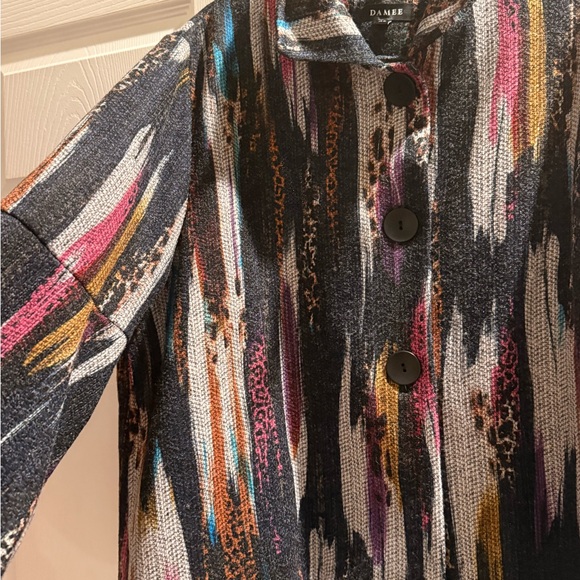 DAMEE - Picture 5 of 6